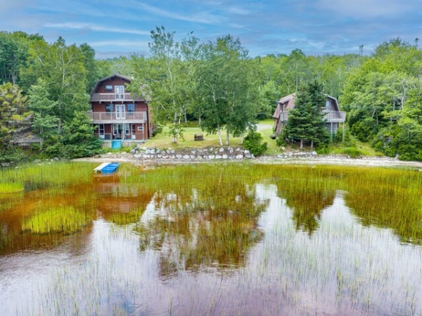 233 Greenwood Lake Rd